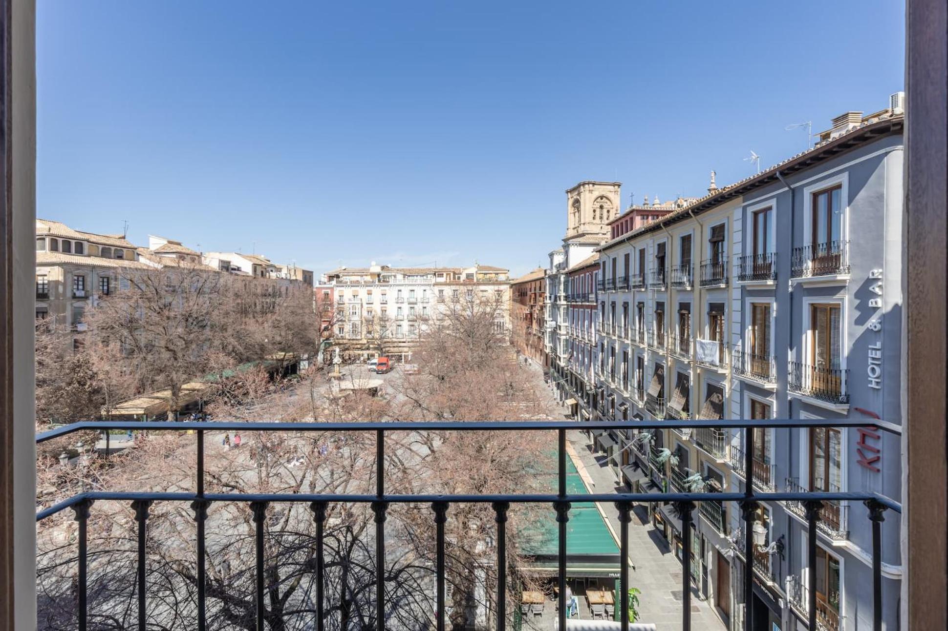 Apartamentos Libere Granada Catedral מראה חיצוני תמונה